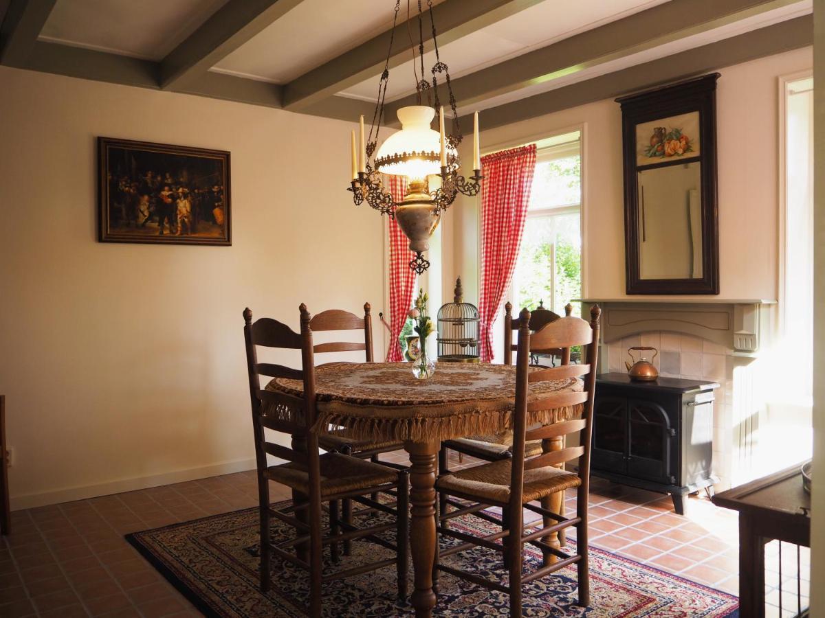 'Us Waldhuske' Villa Burgum Luaran gambar