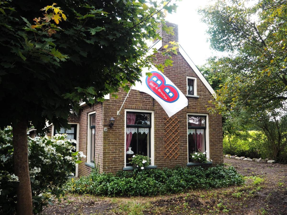 'Us Waldhuske' Villa Burgum Luaran gambar